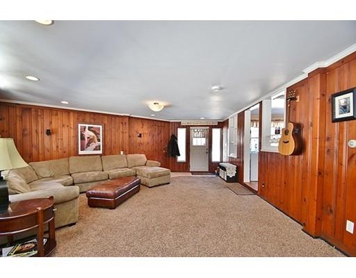 35 Park Hill Rd, Worcester, MA 01607 photo 14