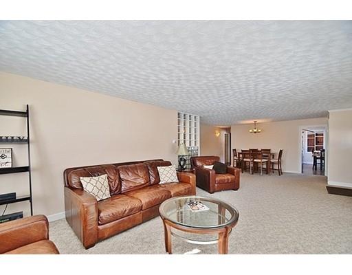 35 Park Hill Rd, Worcester, MA 01607 photo 7