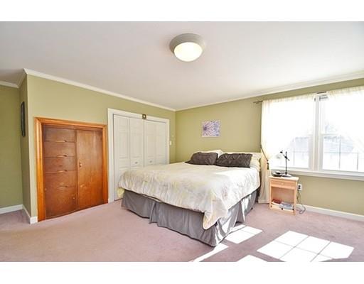 35 Park Hill Rd, Worcester, MA 01607 photo 9