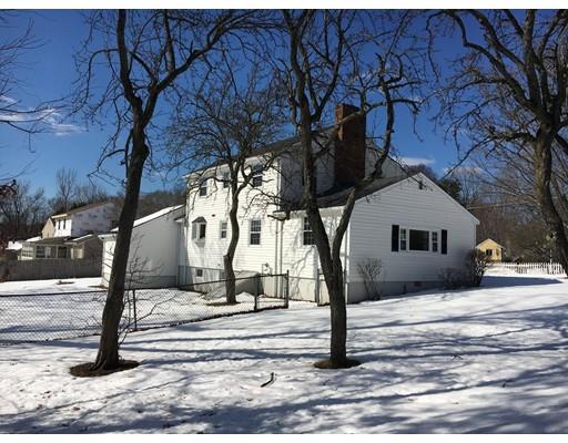 31 Appleton Rd, Wakefield, MA 01880 photo 3