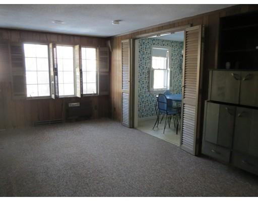 76 Winding Ln, Springfield, MA 01118 photo 11