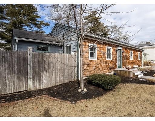 16 Chippewa Dr, Buzzards Bay, MA 02532 photo 2