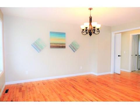 291 Naismith St, Springfield, MA 01104 photo 4