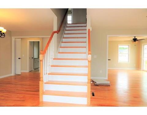 291 Naismith St, Springfield, MA 01104 photo 15
