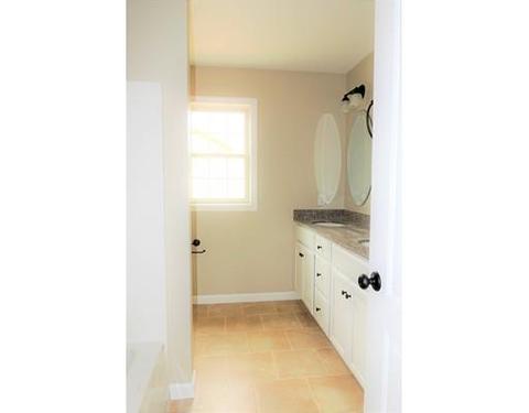 291 Naismith St, Springfield, MA 01104 photo 19