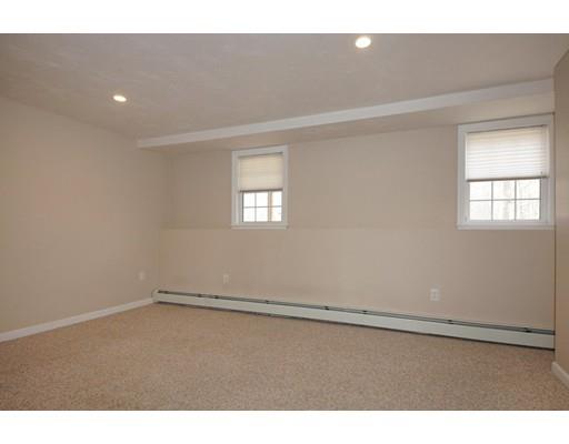11 Centennial Dr, Blackstone, MA 01504 photo 15