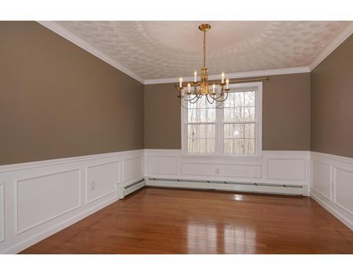 11 Centennial Dr, Blackstone, MA 01504 photo 4