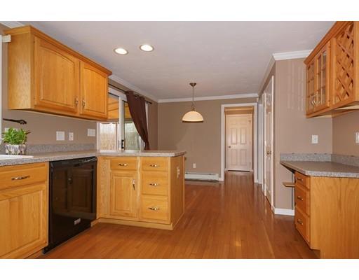 11 Centennial Dr, Blackstone, MA 01504 photo 6