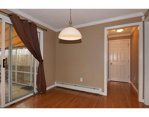 11 Centennial Dr, Blackstone, MA 01504 photo 8
