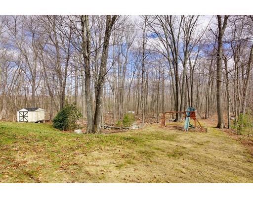 11 Centennial Dr, Blackstone, MA 01504 photo 17