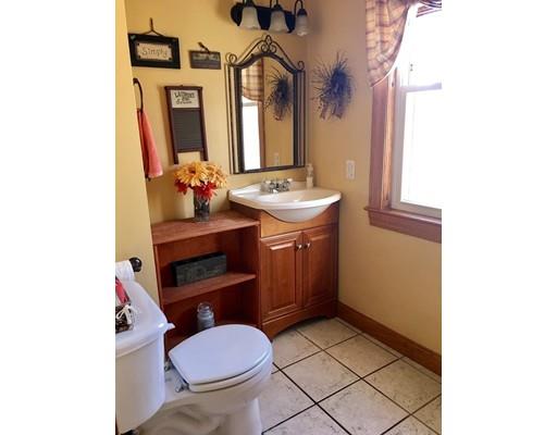 162 Massasoit Rd, Worcester, MA 01604 photo 18