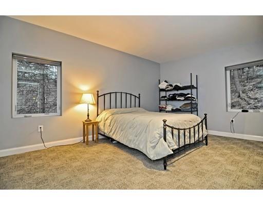 33 Walnut Knls, Canton, MA 02021 photo 11