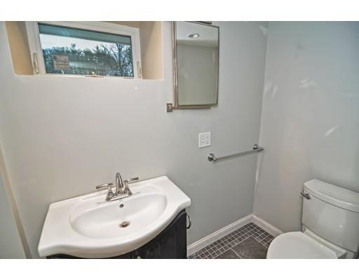 33 Walnut Knls, Canton, MA 02021 photo 21