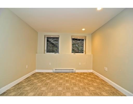 33 Walnut Knls, Canton, MA 02021 photo 13