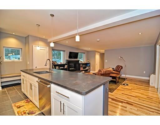 33 Walnut Knls, Canton, MA 02021 photo 7