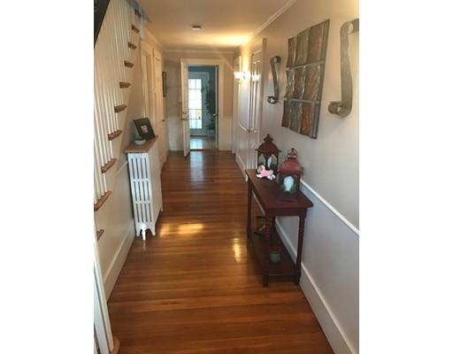 10 Bubier Rd, Marblehead, MA 01945 photo 2