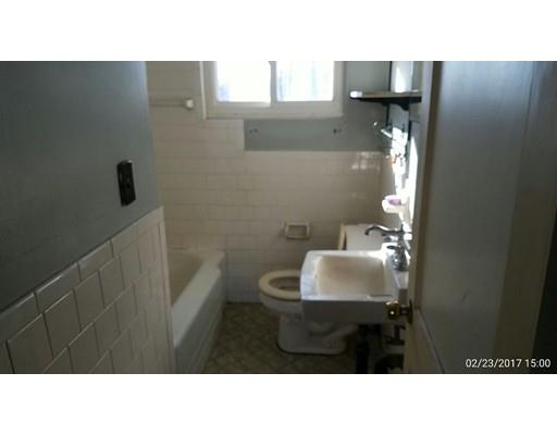 27 Warren Rd, Auburn, MA 01501 photo 6