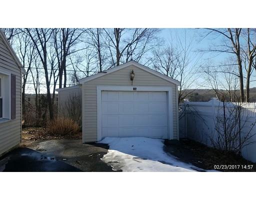 27 Warren Rd, Auburn, MA 01501 photo 4