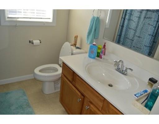 27 Leisure Ln, East Wareham, MA 02538 photo 19