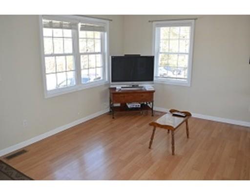 27 Leisure Ln, East Wareham, MA 02538 photo 12