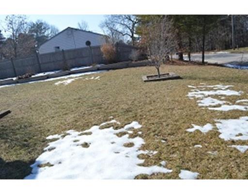 27 Leisure Ln, East Wareham, MA 02538 photo 23