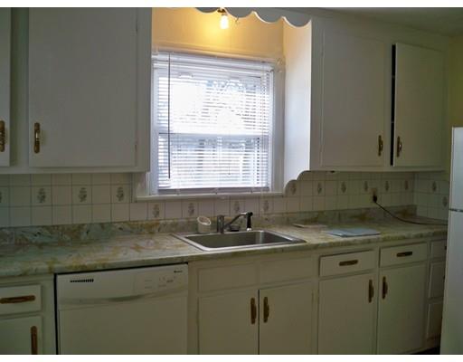 76 Eddy St, Springfield, MA 01104 photo 7