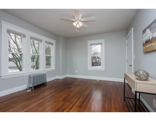 76 Clayton St, Springfield, MA 01107 photo 19