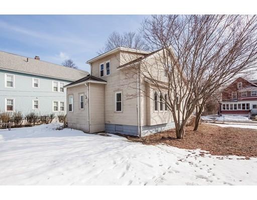 76 Clayton St, Springfield, MA 01107 photo 27