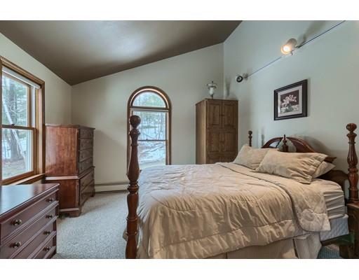 28 Farmer Rd, Windham, NH 03087 photo 5