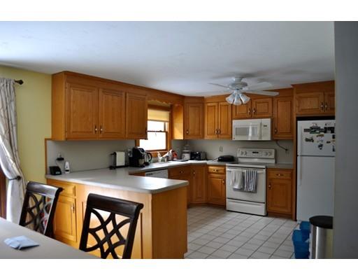 7 Birch St, Franklin, MA 02038 photo 2