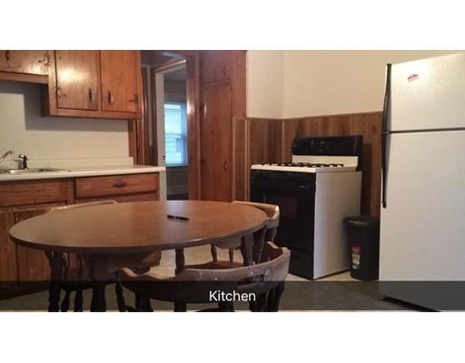 44 Sterling St, Springfield, MA 01107 photo 2