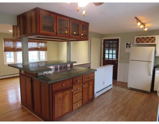 76 West St, Easthampton, MA 01027 photo 6