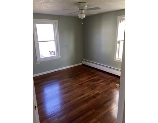 36 Ray St, Webster, MA 01570 photo 7