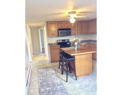 36 Ray St, Webster, MA 01570 photo 2