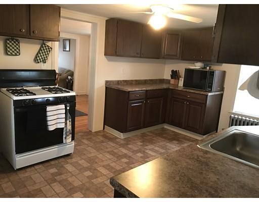 35 Ashley St, Springfield, MA 01105 photo 6