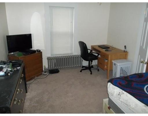 35 Ashley St, Springfield, MA 01105 photo 13