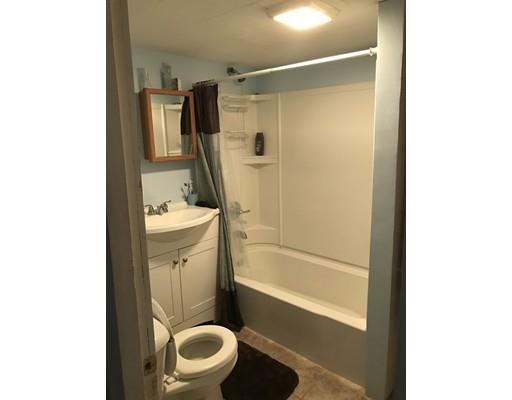 35 Ashley St, Springfield, MA 01105 photo 14