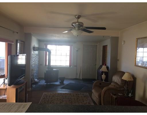 31 Aberdeen Rd, Springfield, MA 01109 photo 3