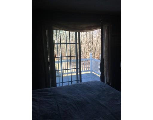 31 Aberdeen Rd, Springfield, MA 01109 photo 12