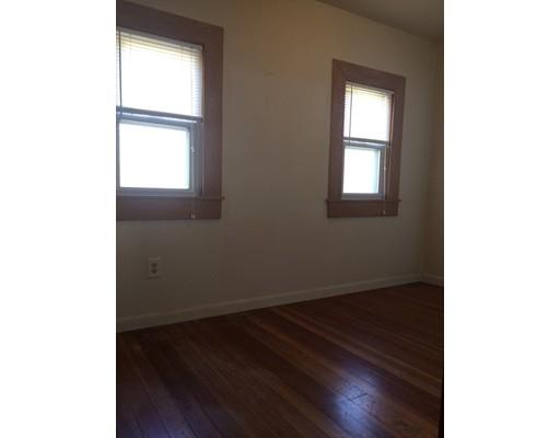 31 Aberdeen Rd, Springfield, MA 01109 photo 13