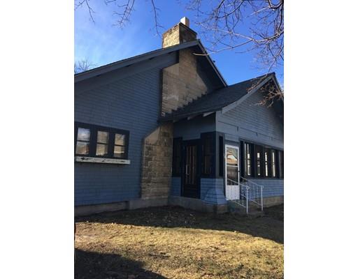 34 Hobson St, Springfield, MA 01109 photo 1