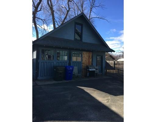 34 Hobson St, Springfield, MA 01109 photo 5