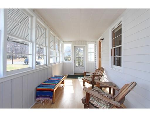 25 E Maple St, Easthampton, MA 01027 photo 3