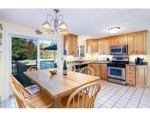 224 Atlantic St, Gloucester, MA 01930 photo 9