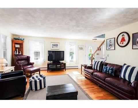 224 Atlantic St, Gloucester, MA 01930 photo 5