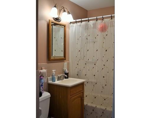 109 Chateaugay St, Chicopee, MA 01020 photo 10