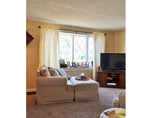 109 Chateaugay St, Chicopee, MA 01020 photo 6