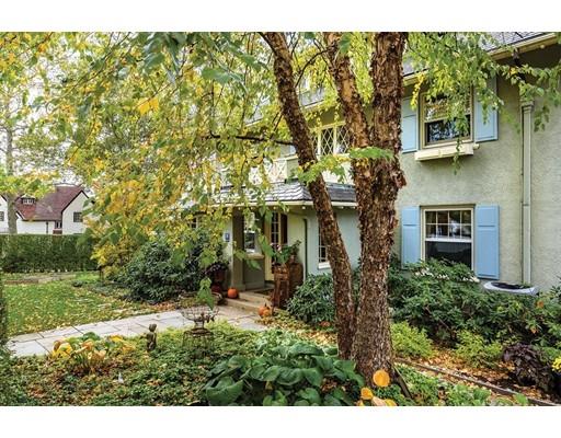 207 Dean Rd, Brookline, MA 02445 photo 13