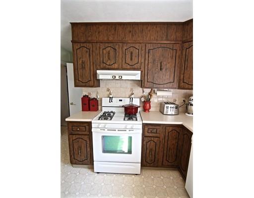 14 County Rd, Everett, MA 02149 photo 16