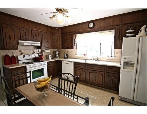14 County Rd, Everett, MA 02149 photo 13